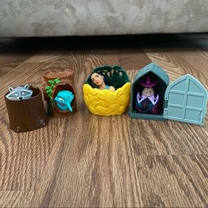 Vintage Burger King Pocahontas finger puppet toys